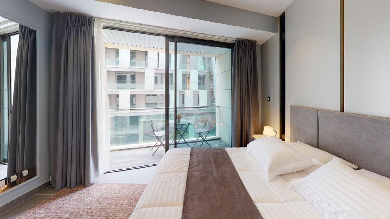 Apartament Al Fares Luxury Furnished Apartment-damac Tower