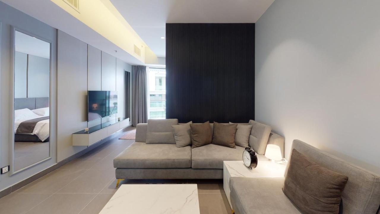 Al Fares Luxury Furnished Apartment-damac Tower Amman